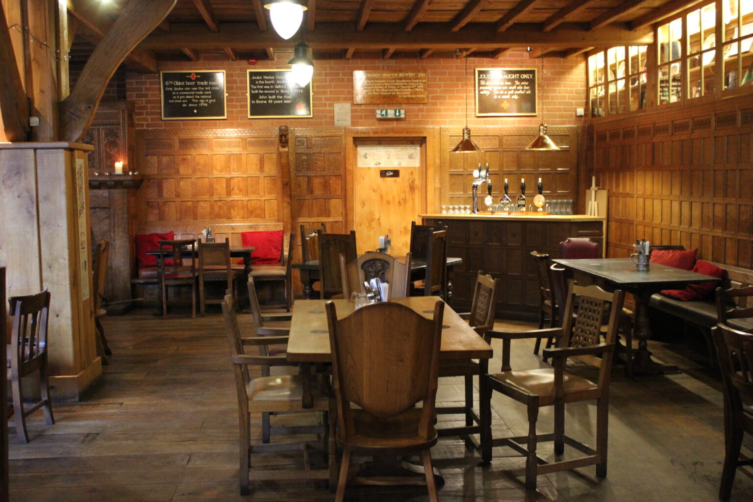 The Red Lion – Brewery Tap